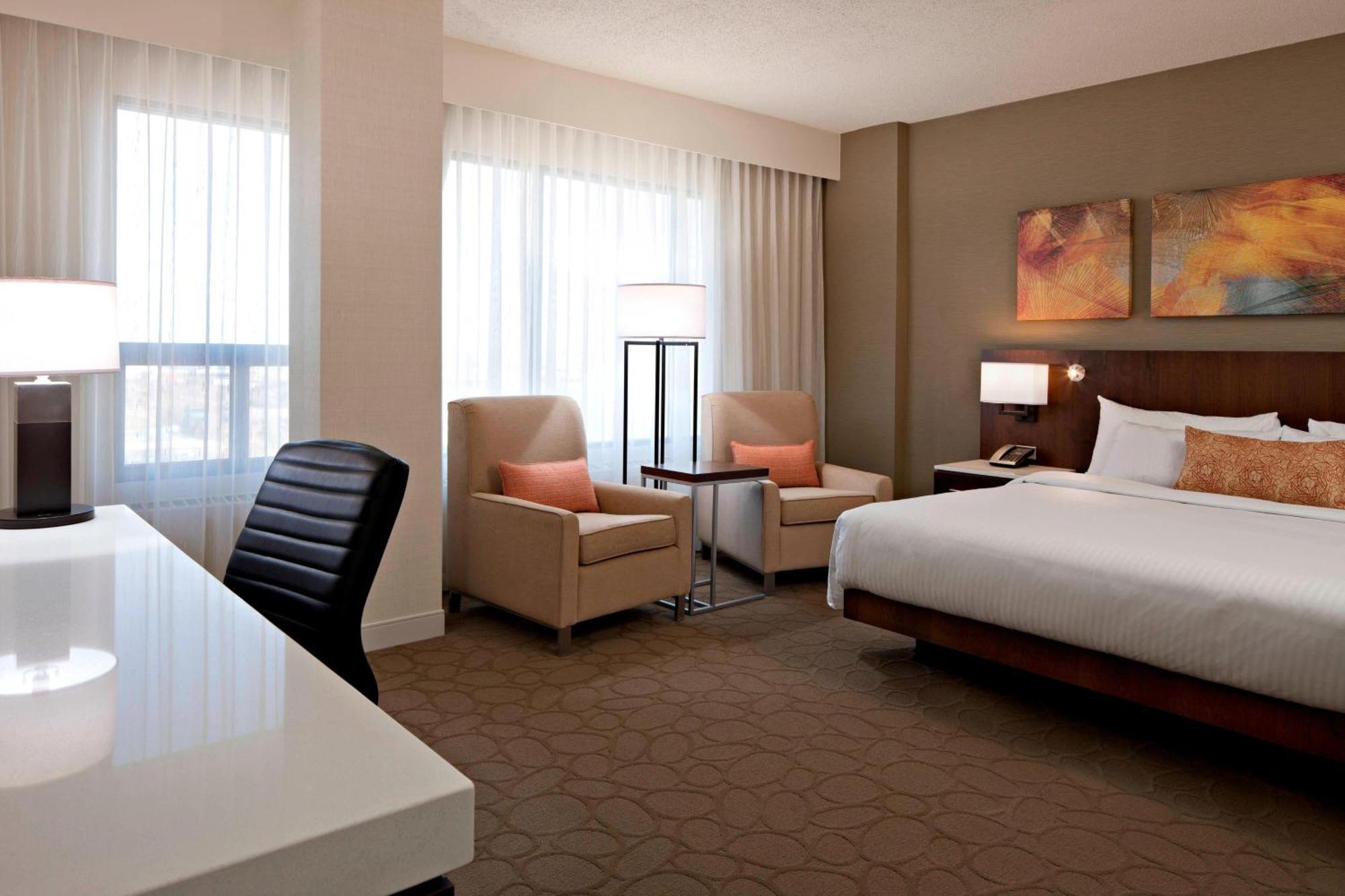 Delta Hotels By Marriott Edmonton South Conference Centre Ngoại thất bức ảnh