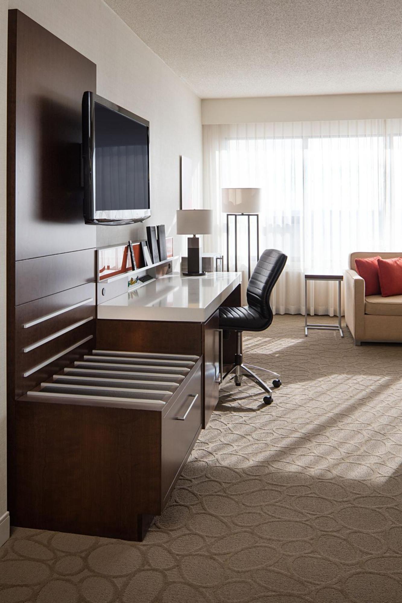 Delta Hotels By Marriott Edmonton South Conference Centre Ngoại thất bức ảnh