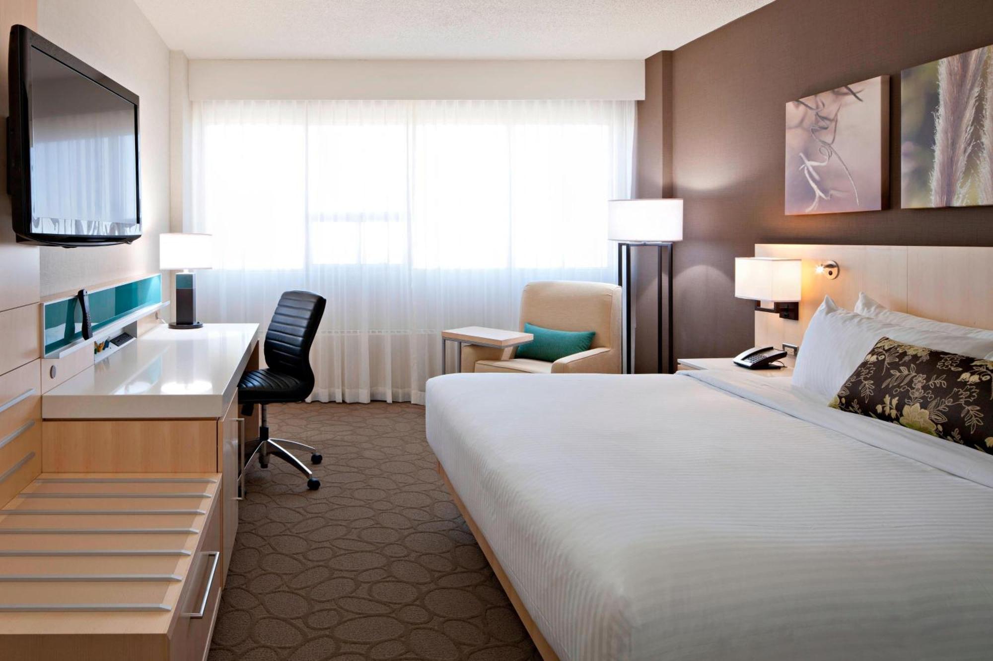 Delta Hotels By Marriott Edmonton South Conference Centre Ngoại thất bức ảnh