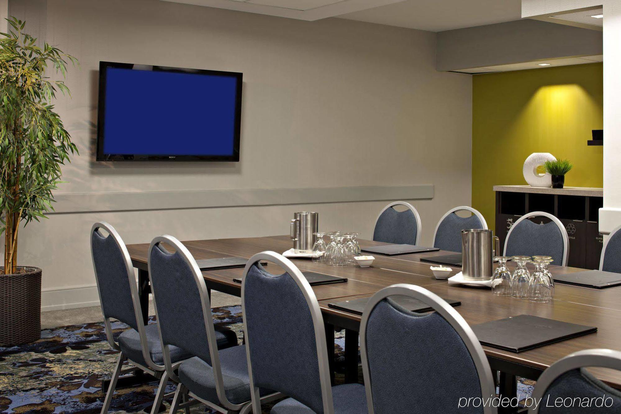 Delta Hotels By Marriott Edmonton South Conference Centre Ngoại thất bức ảnh